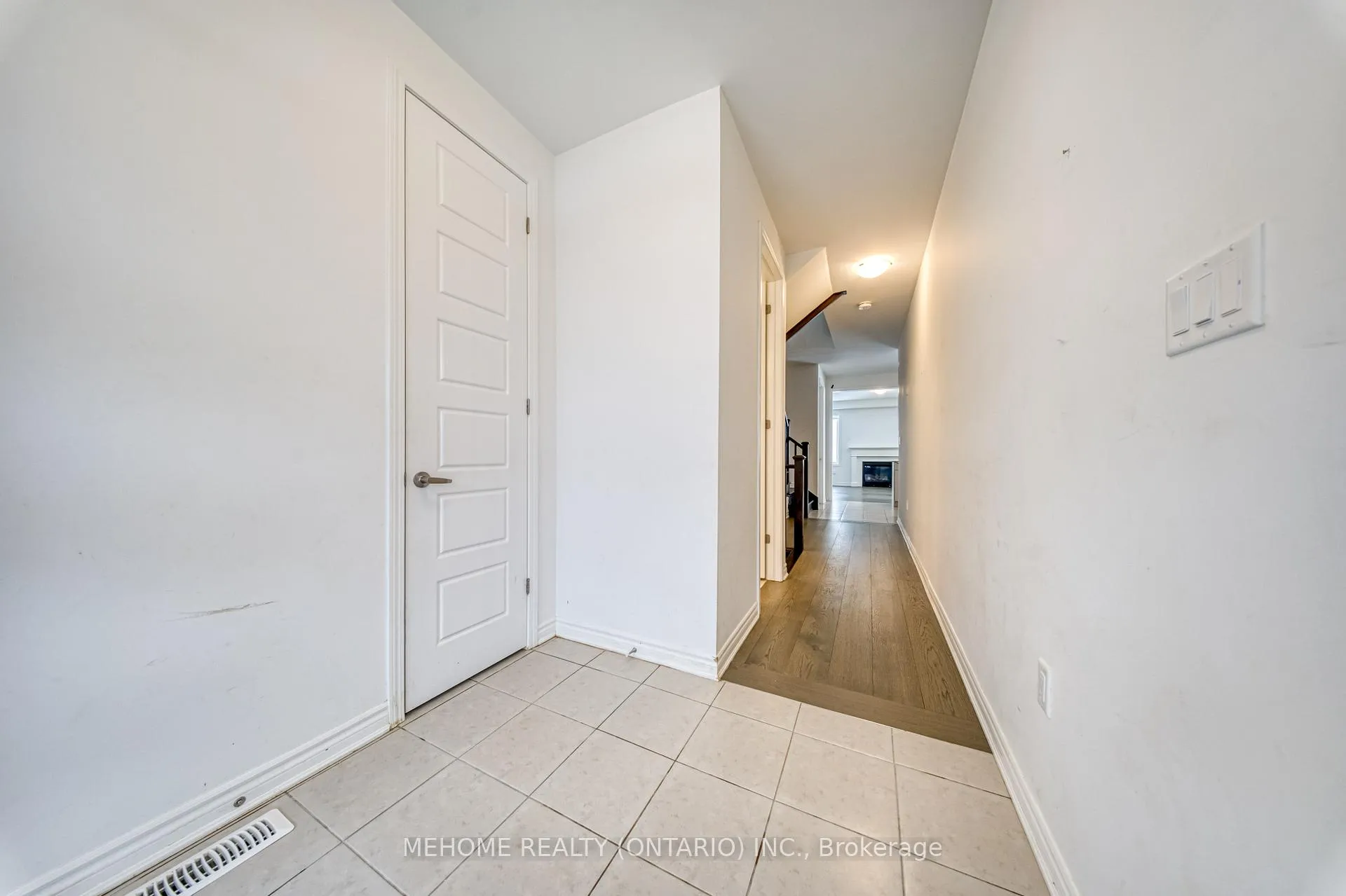 Photo 4 of 1851 Passionfruit Grove, Pickering, Rural Pickering — HOMEH