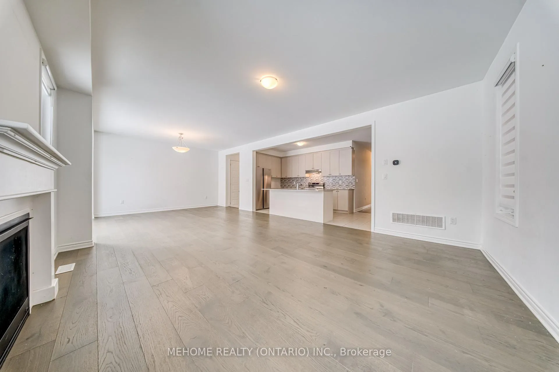 Photo 13 of 1851 Passionfruit Grove, Pickering, Rural Pickering — HOMEH