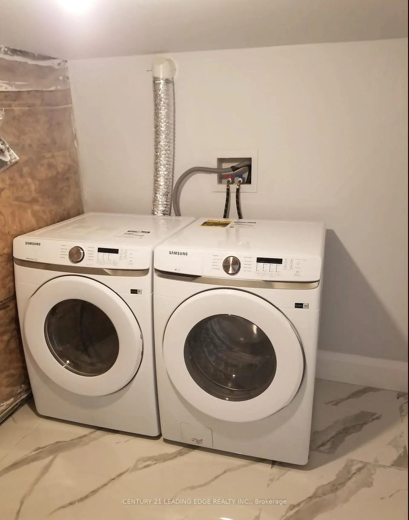 Photo 8 of Unit Bsmt, 39 Crombie Street, Clarington, Bowmanville — HOMEH
