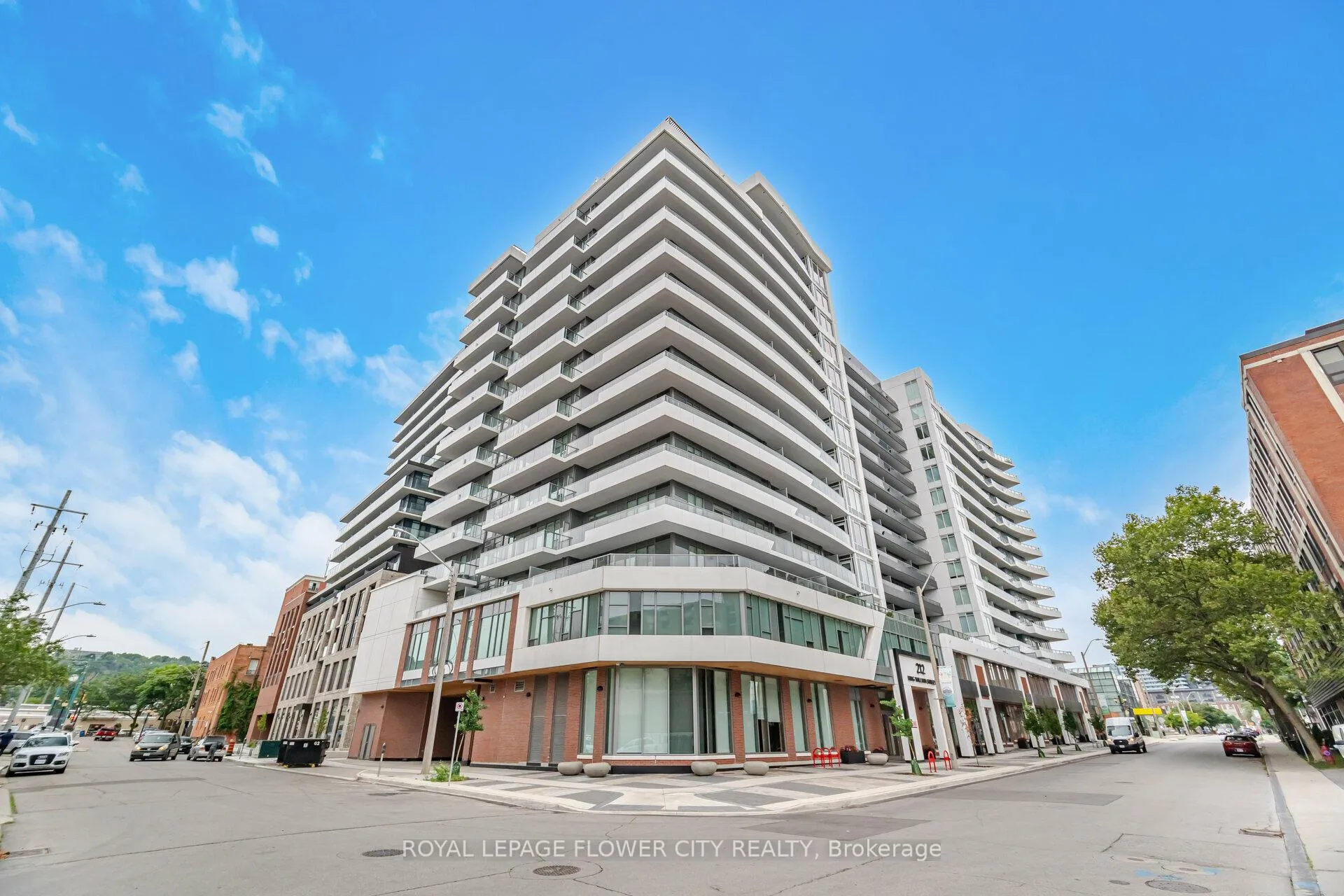 Front of Unit 604, 212 King William Street