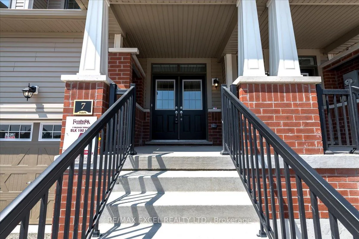 Photo 2 of 7 Prudhoe Terrace, Barrie, Rural Barrie Southeast — HOMEH