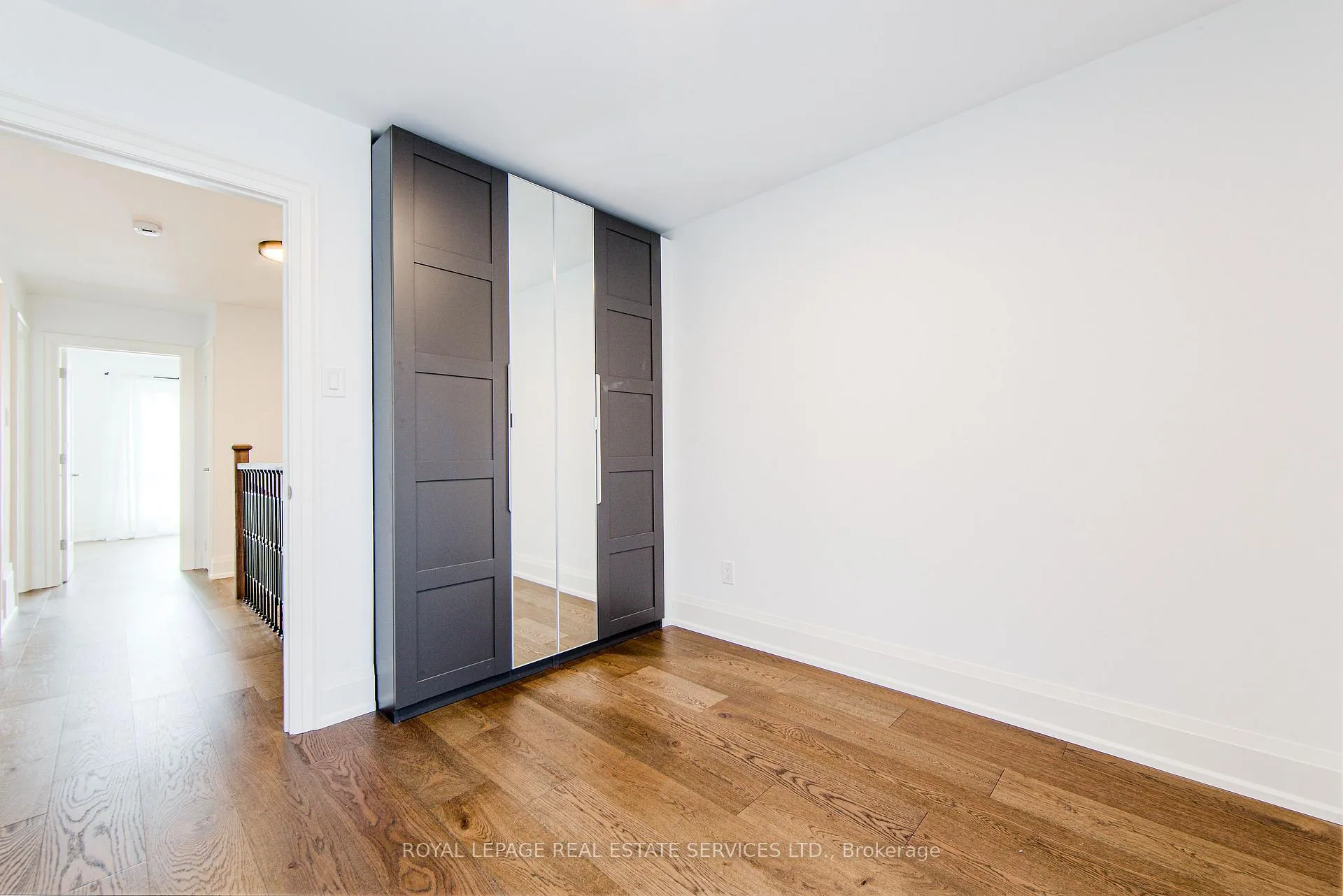 Photo 23 of 27 Poplar Crescent, Aurora, Aurora Highlands — HOMEH