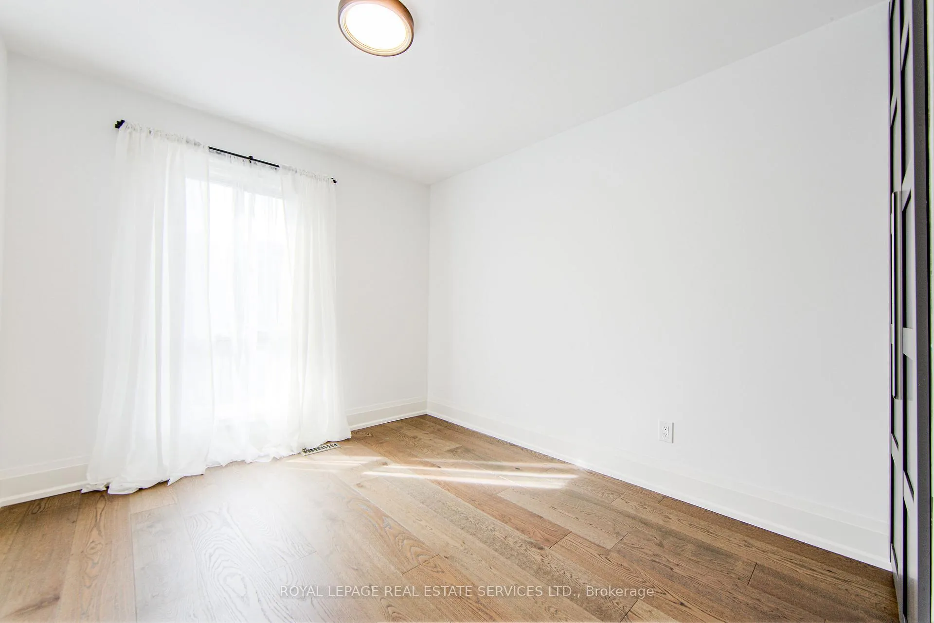 Photo 27 of 27 Poplar Crescent, Aurora, Aurora Highlands — HOMEH
