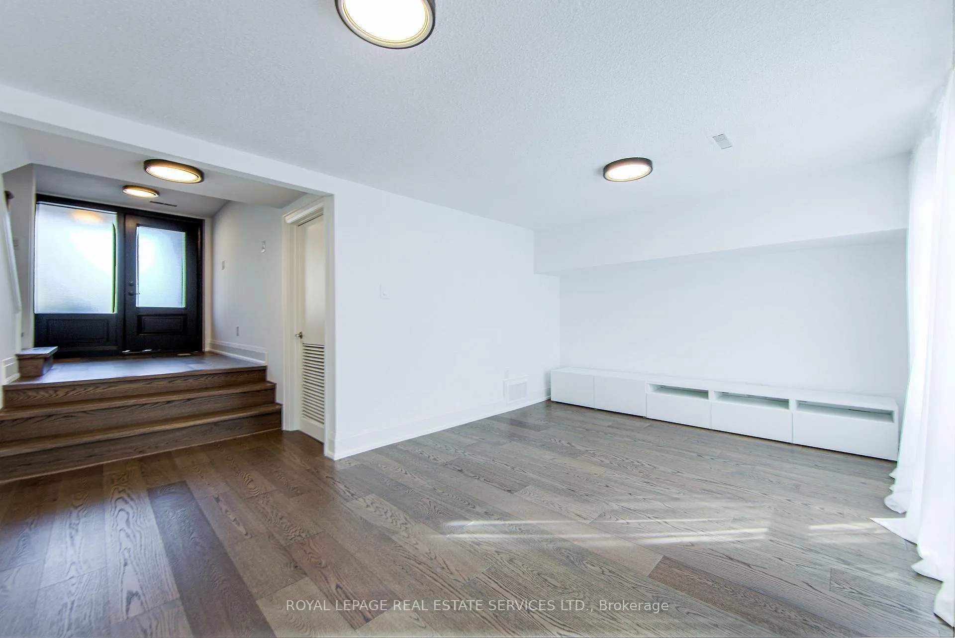 Photo 32 of 27 Poplar Crescent, Aurora, Aurora Highlands — HOMEH