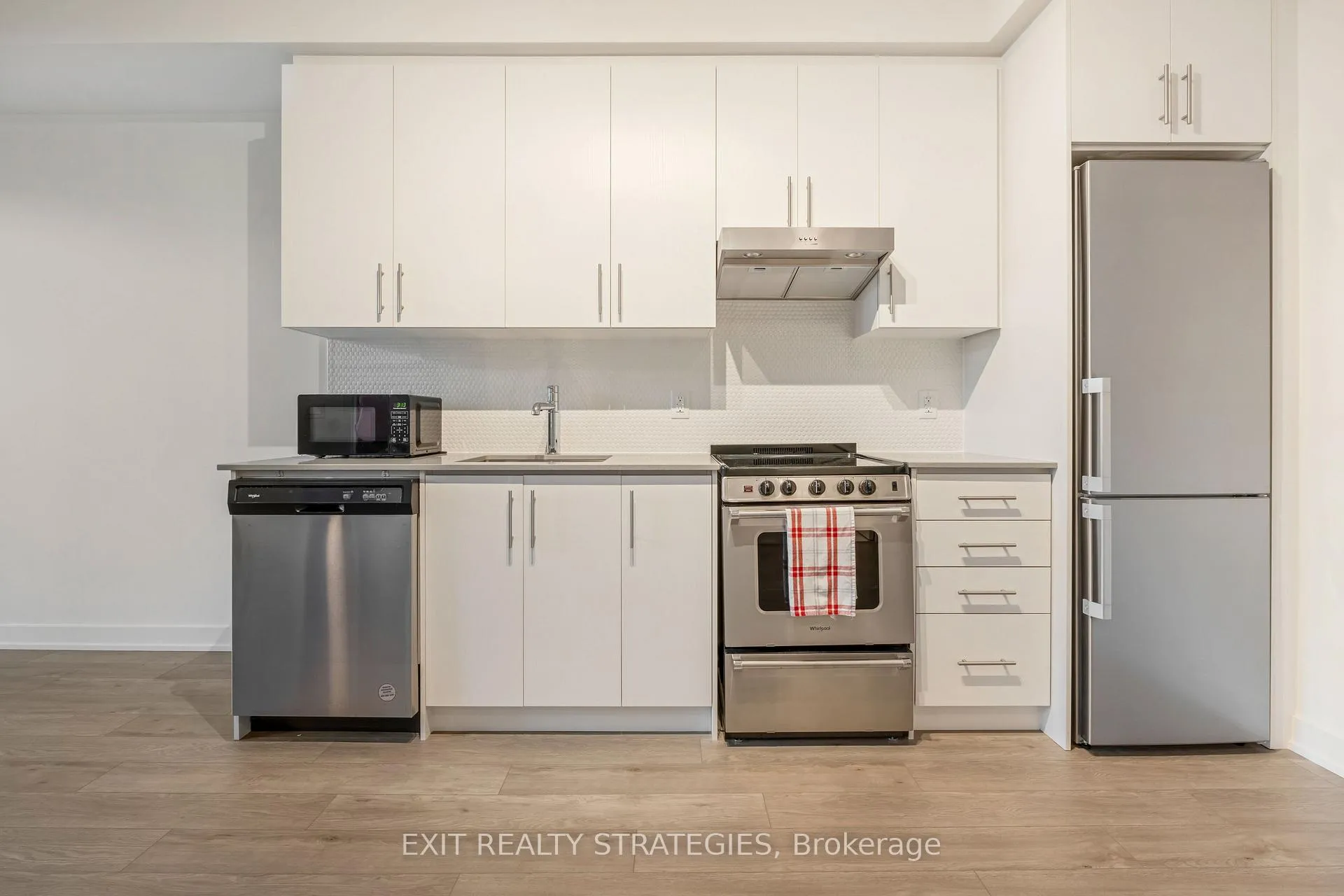 Photo 16 of Unit 521, 212 King William Street E, Hamilton, Beasley — HOMEH