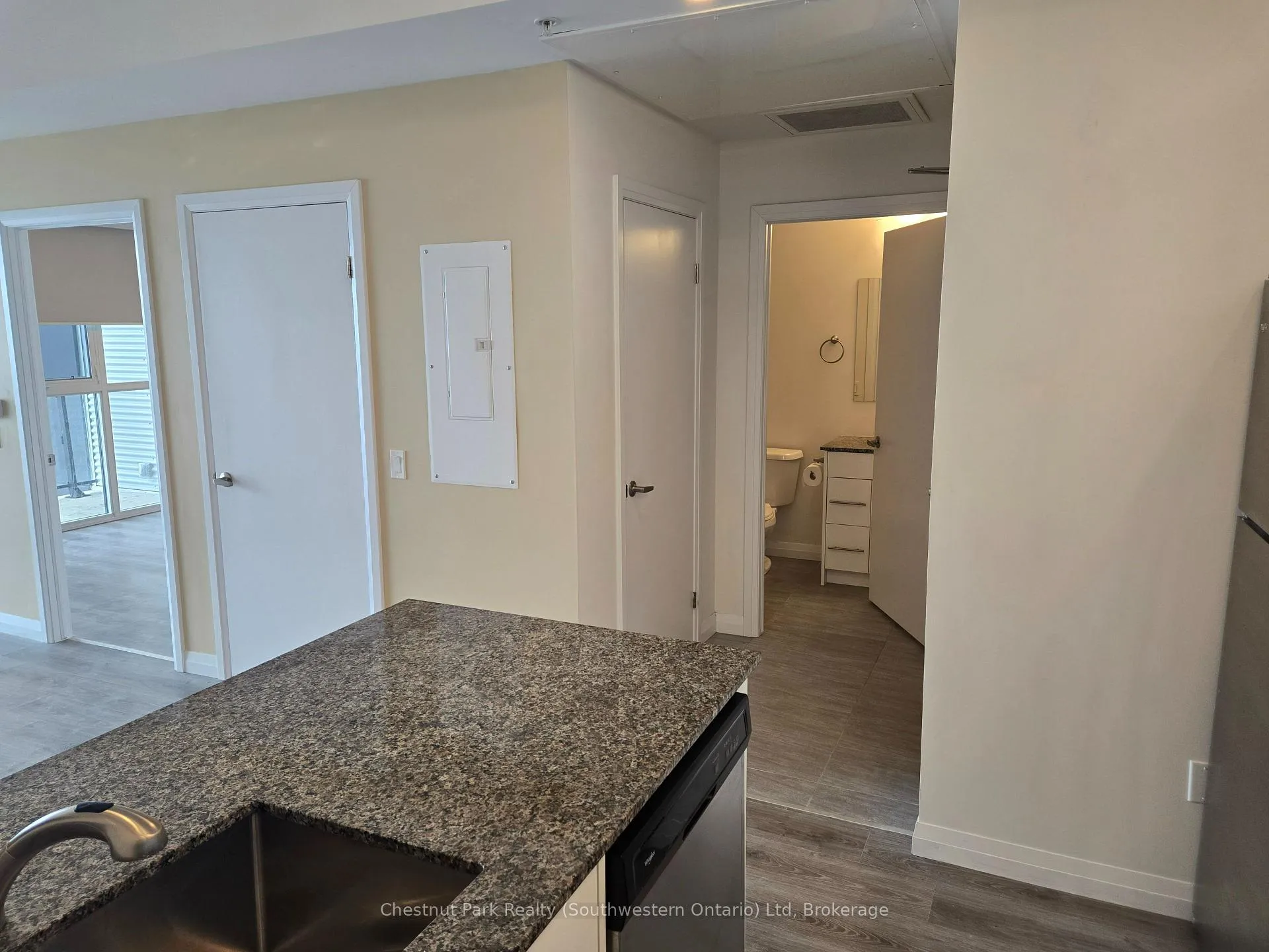 Photo 10 of Unit 2801, 60 Charles Street W, Kitchener — HOMEH
