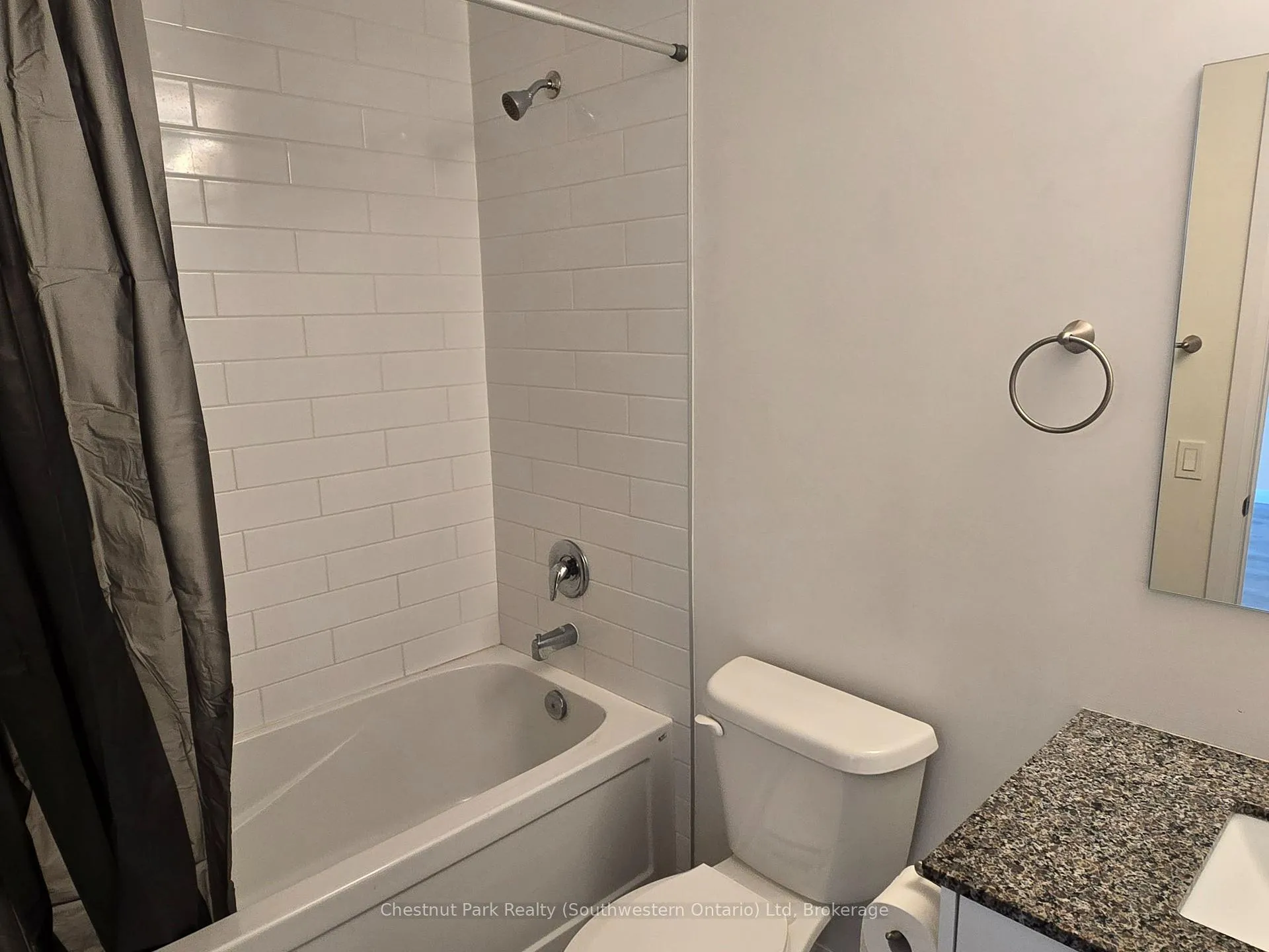 Photo 11 of Unit 2801, 60 Charles Street W, Kitchener — HOMEH