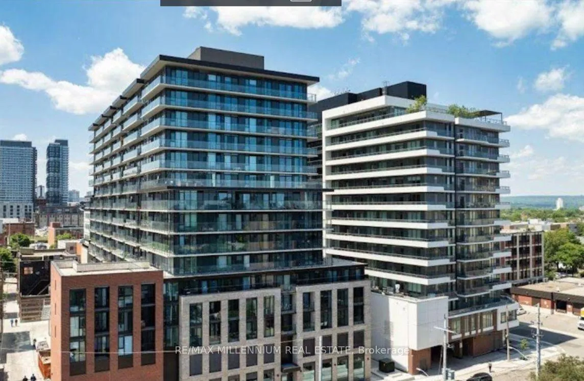 Front of Unit 1413, 1 Jarvis Street