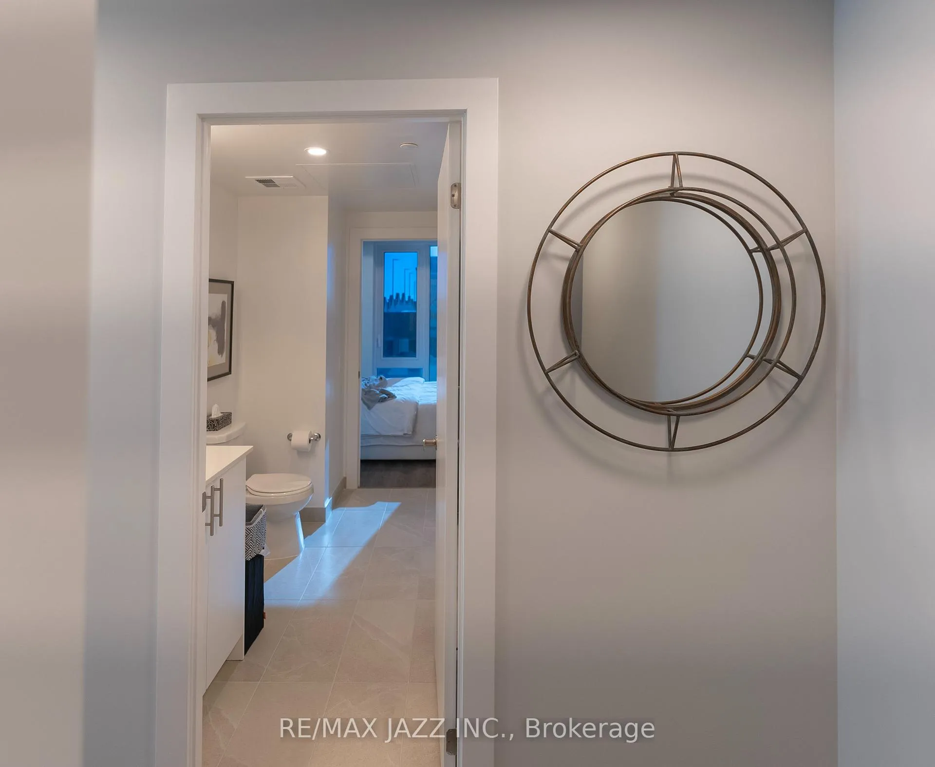 Photo 5 of Unit 1004, 80 Bond Street E, Oshawa, O'Neill — HOMEH
