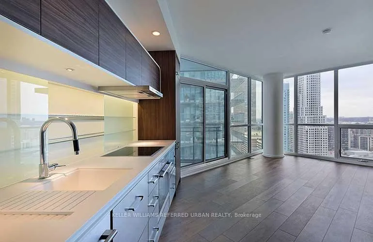 Front of Unit 3512, 45 Charles Street E