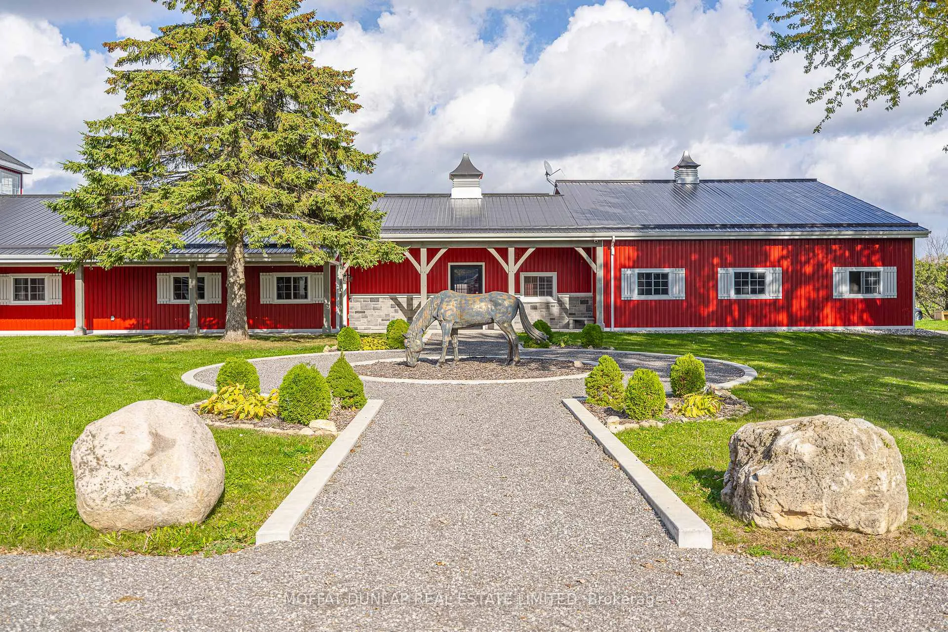 Photo of 18095 Horseshoe Hill Road