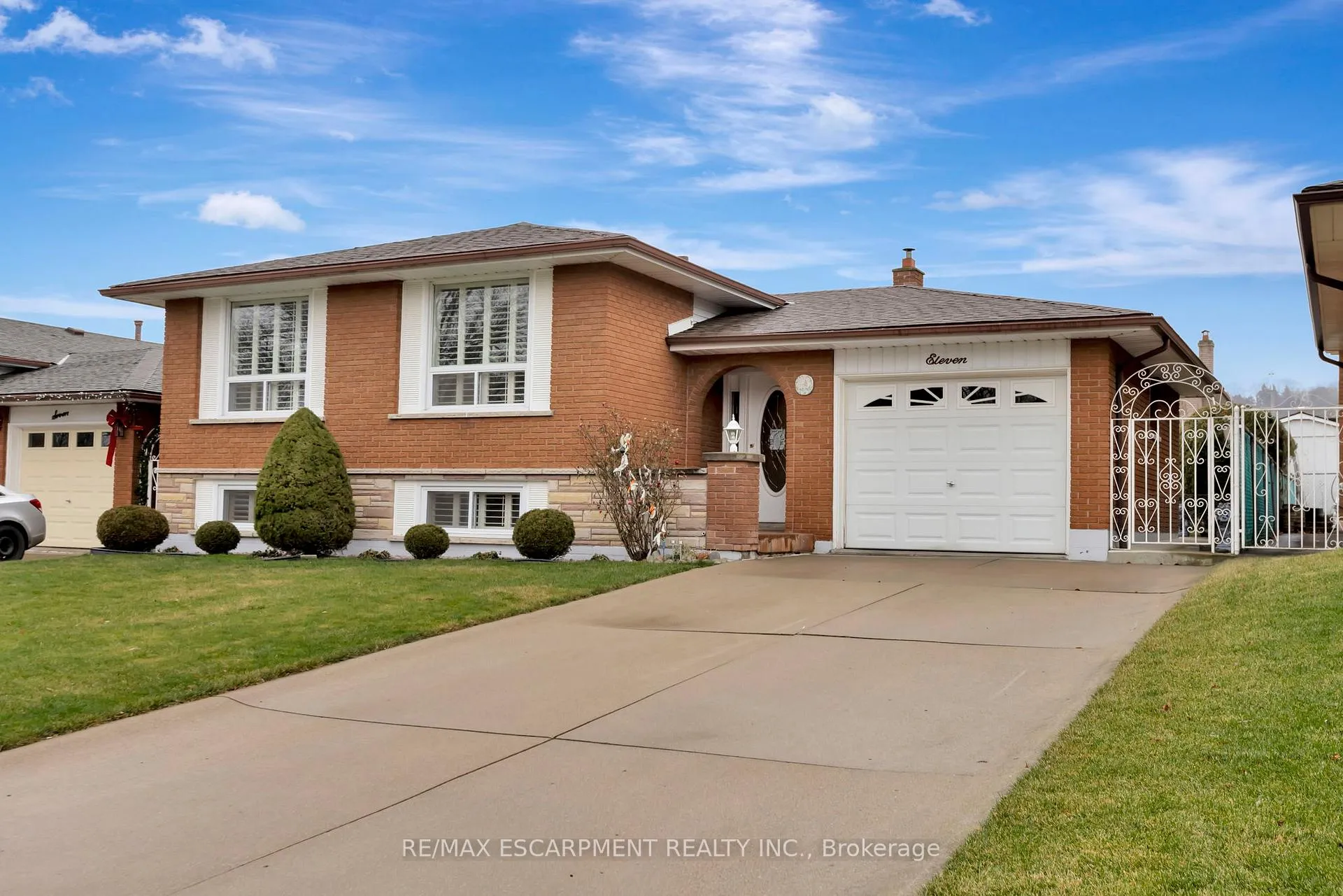 Photo 2 of 11 Marcella Crescent, Hamilton, Gershome — HOMEH