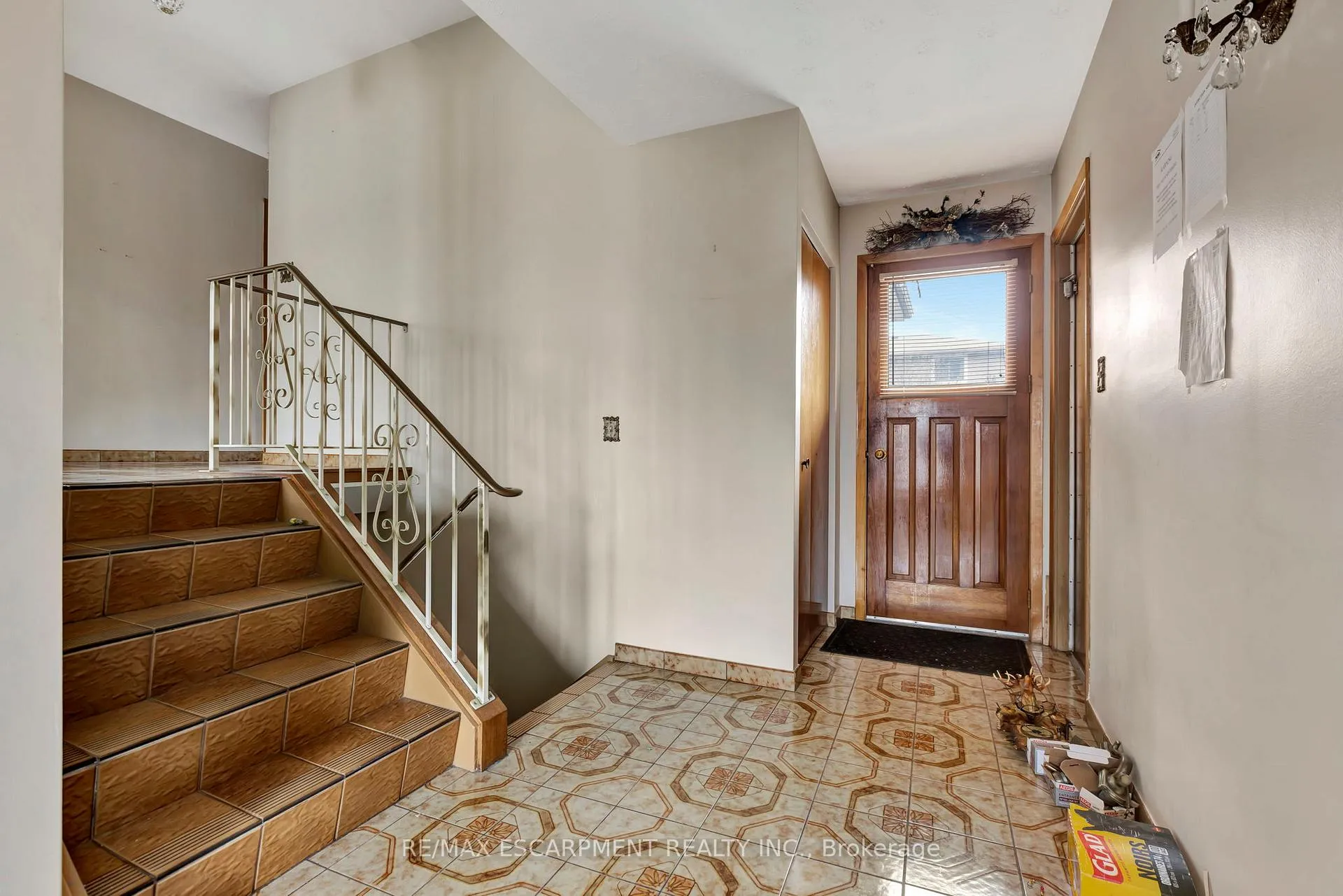 Photo 5 of 11 Marcella Crescent, Hamilton, Gershome — HOMEH