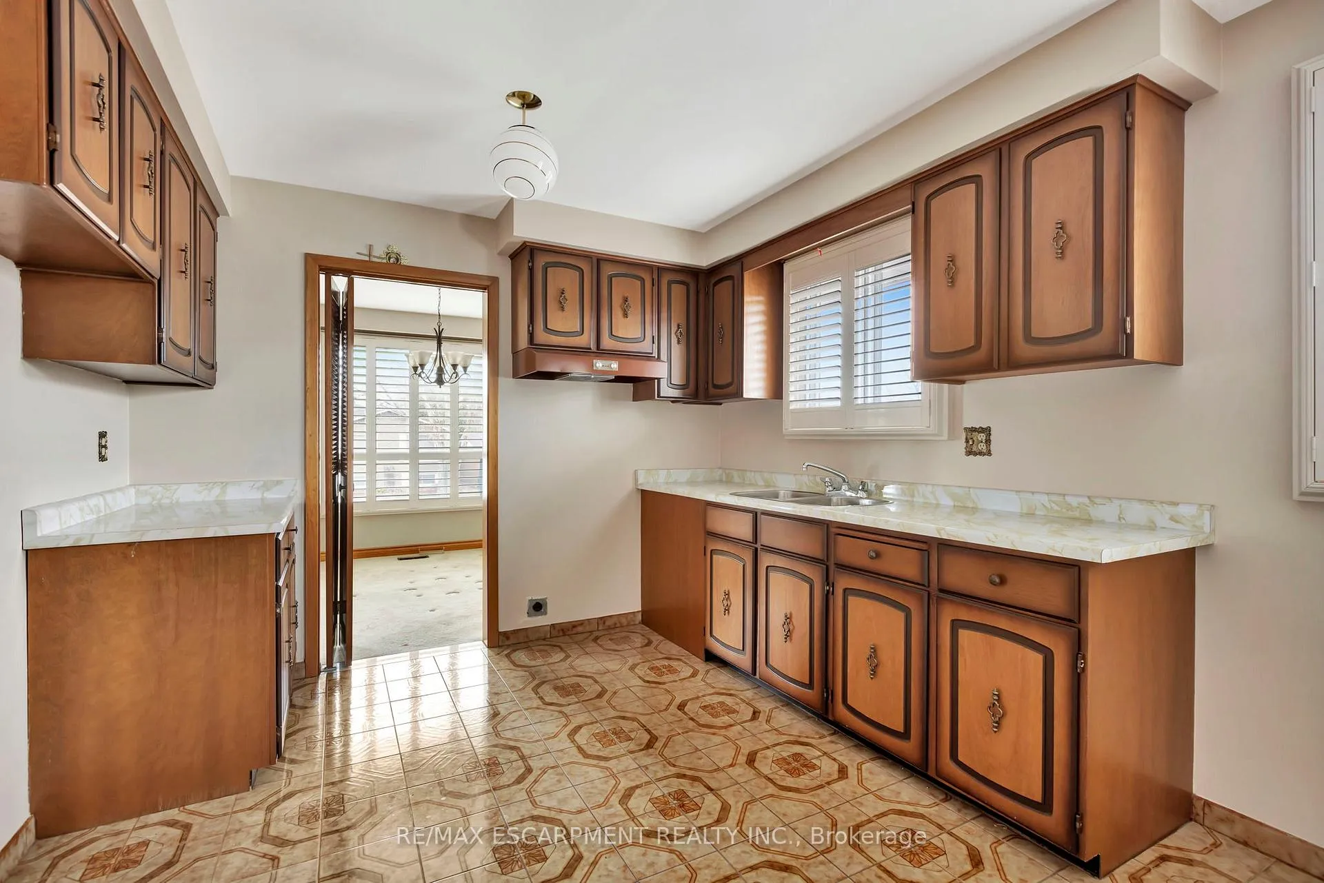 Photo 11 of 11 Marcella Crescent, Hamilton, Gershome — HOMEH