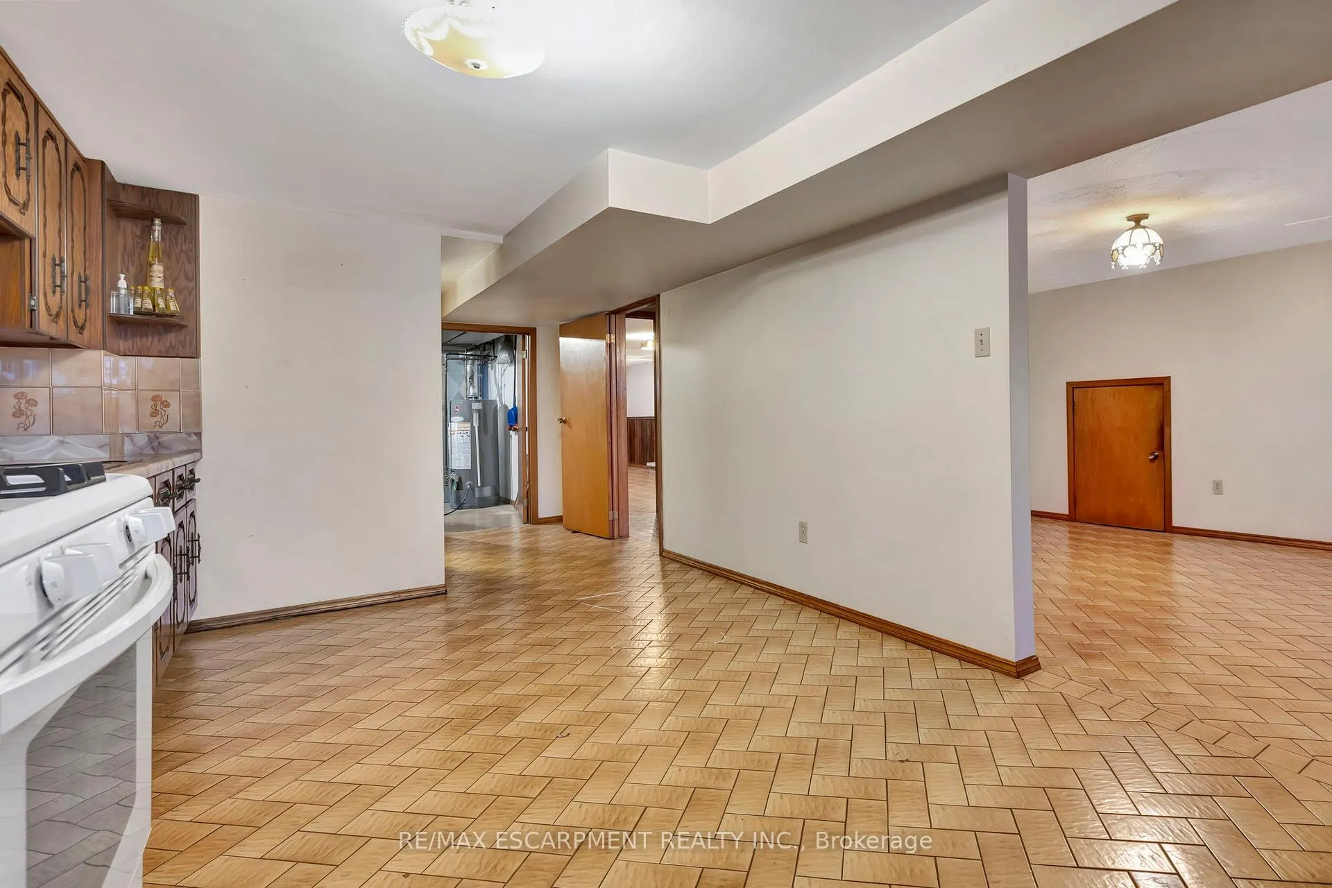 Photo 22 of 11 Marcella Crescent, Hamilton, Gershome — HOMEH