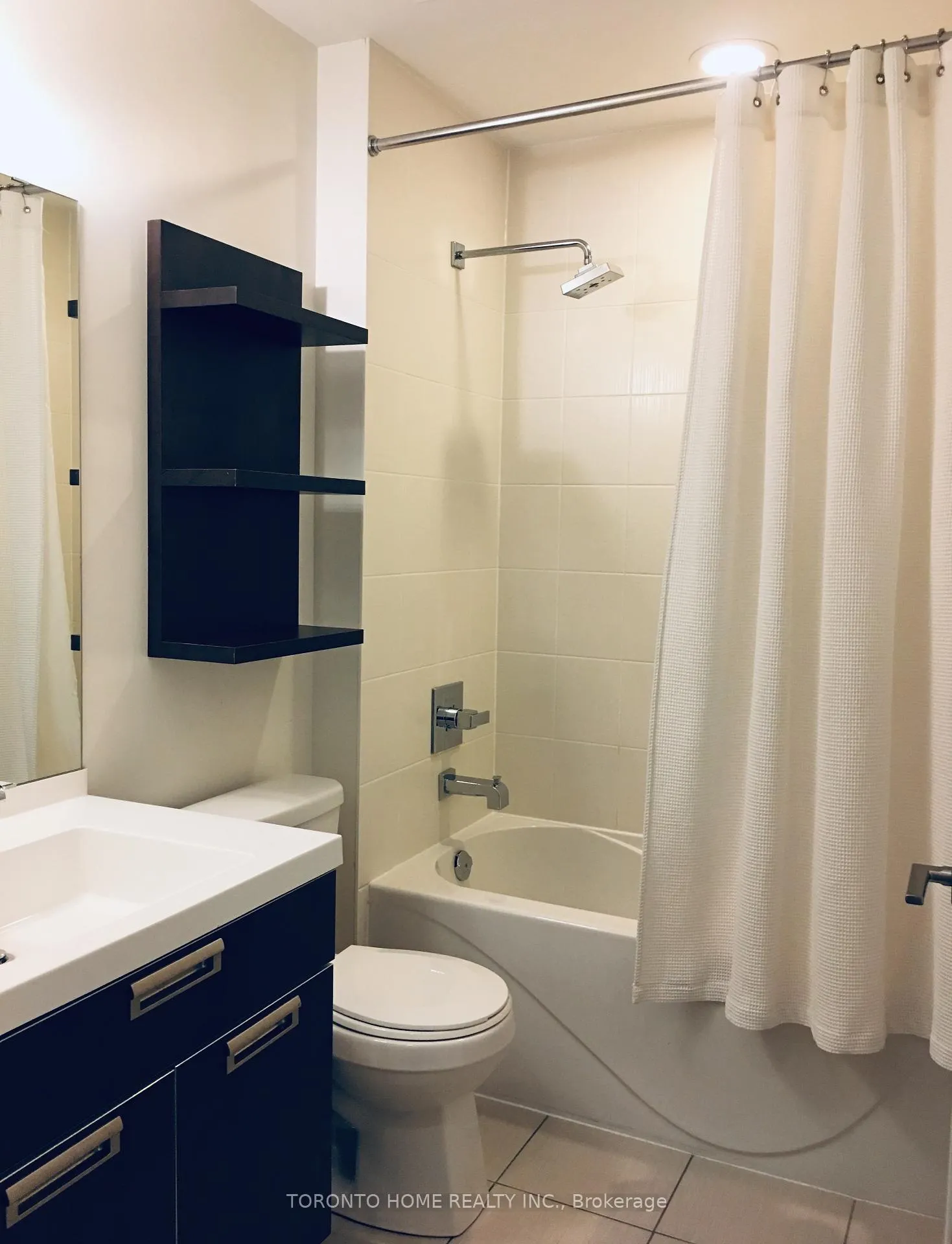 Photo 11 of Unit PH07, 28 Ted Rogers Way, Toronto, Church-Yonge Corridor — HOMEH