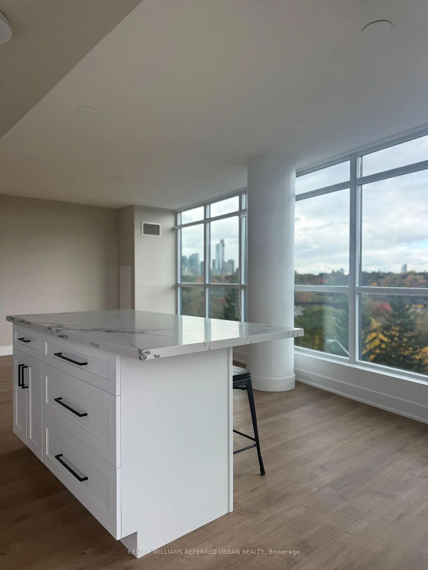Photo 6 of Unit 308, 1048 Broadview Avenue, Toronto, Broadview North — HOMEH