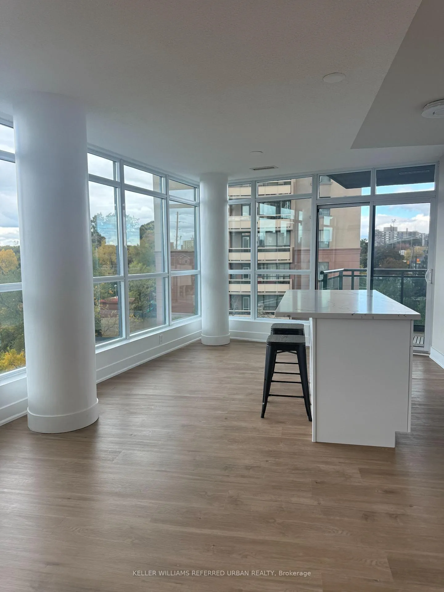 Photo 7 of Unit 308, 1048 Broadview Avenue, Toronto, Broadview North — HOMEH