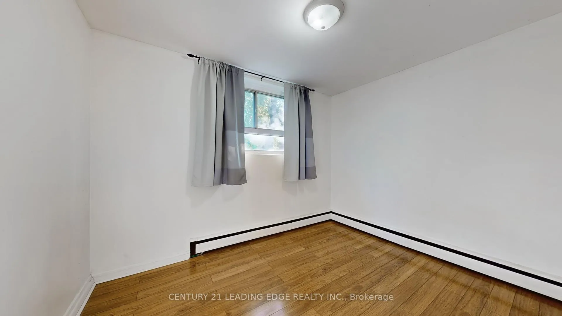 Photo 16 of Unit 1, 97 Elgin Street W, Oshawa, O'Neill — HOMEH