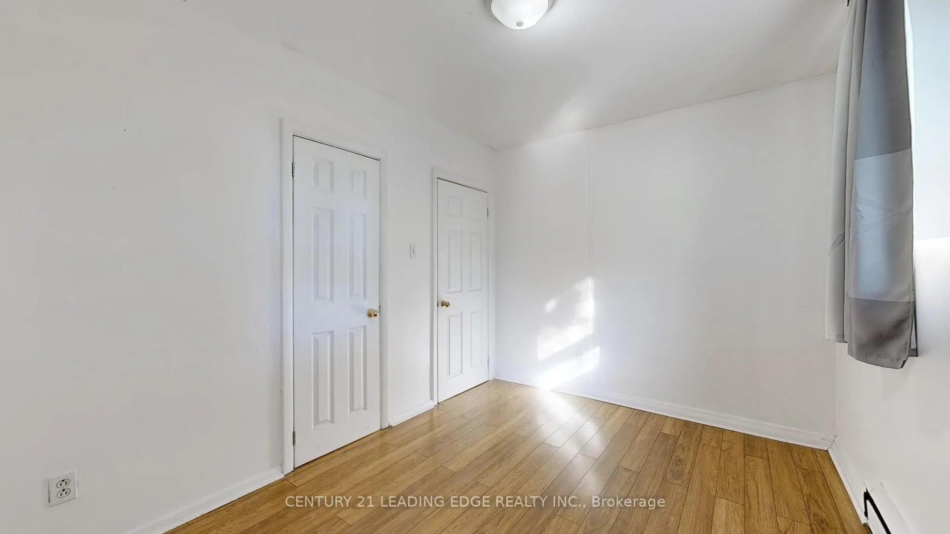 Photo 20 of Unit 1, 97 Elgin Street W, Oshawa, O'Neill — HOMEH