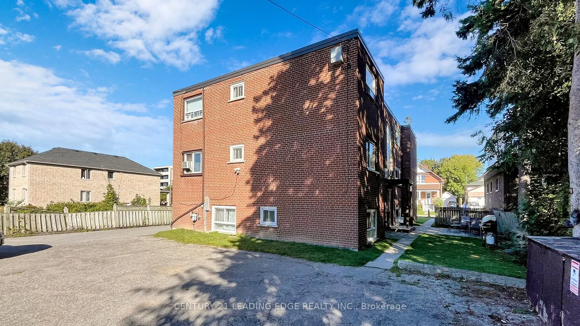 Photo 25 of Unit 1, 97 Elgin Street W, Oshawa, O'Neill — HOMEH