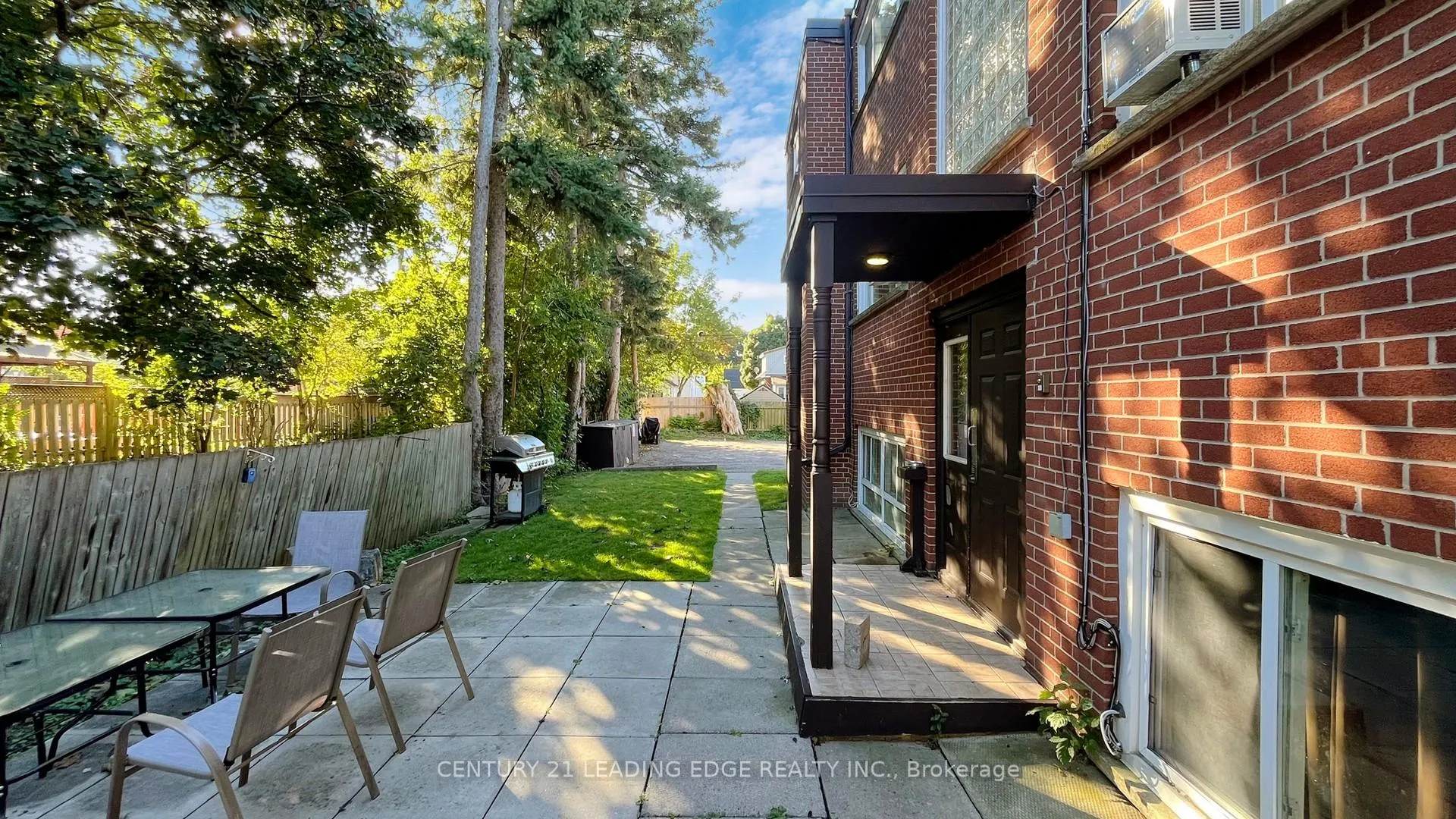 Photo 30 of Unit 1, 97 Elgin Street W, Oshawa, O'Neill — HOMEH