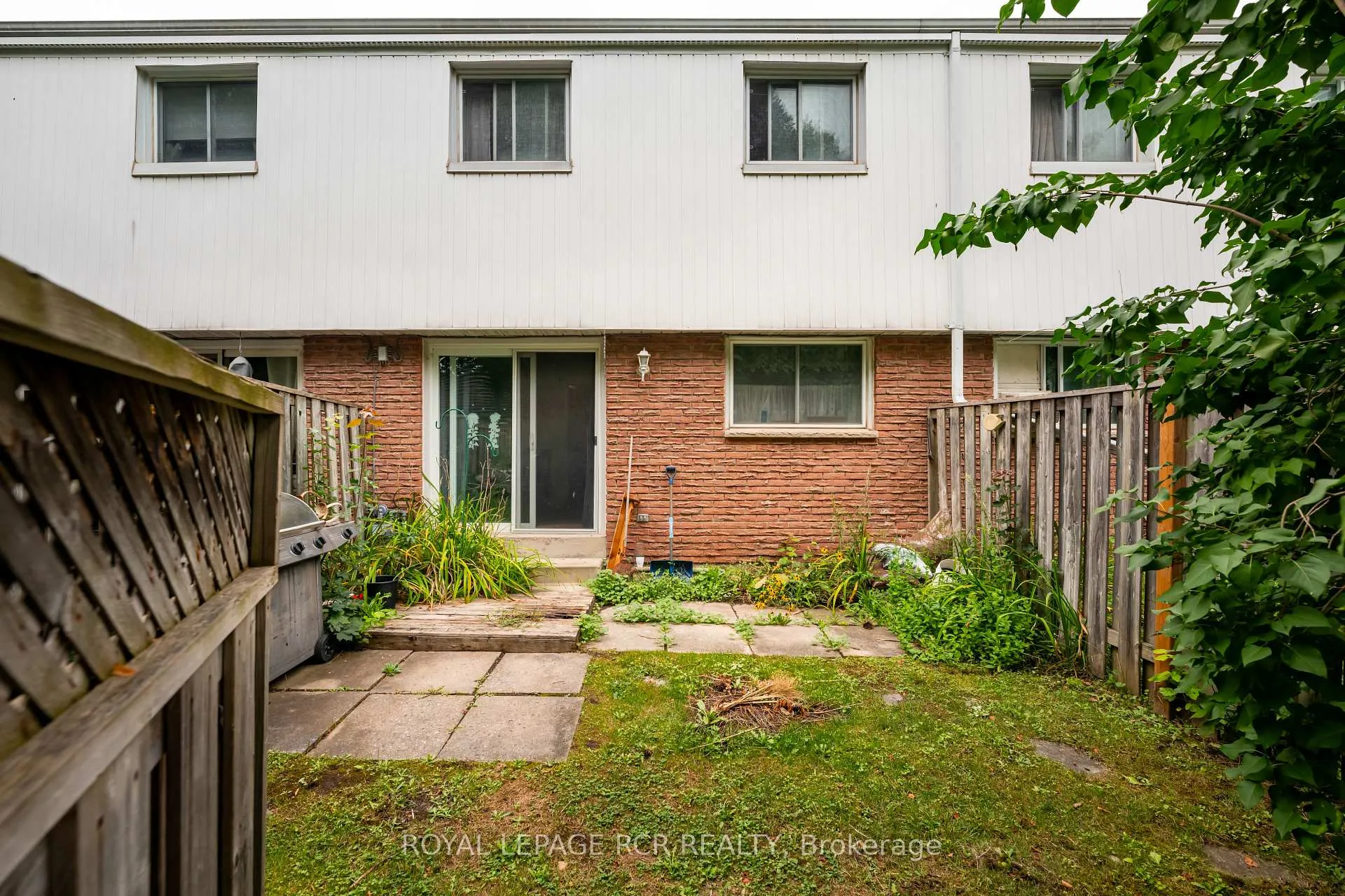 Photo 4 of Unit 49, 325 William Street, Shelburne — HOMEH