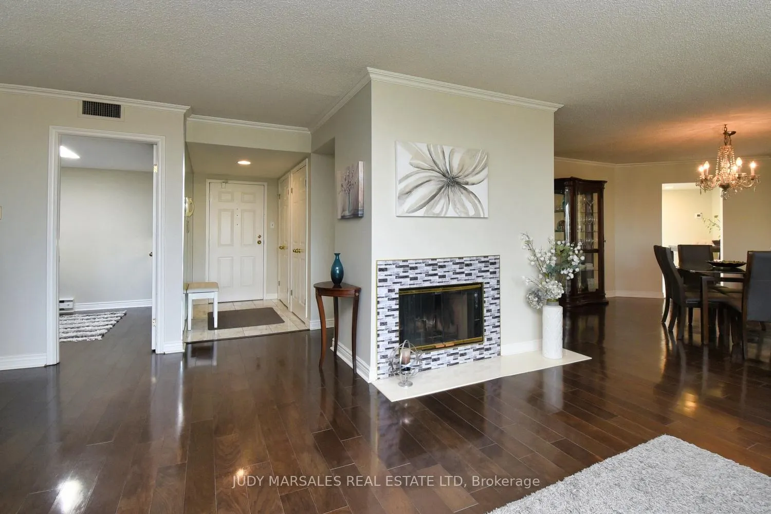 Photo 5 of Unit PH3, 150 Wilson Street W, Hamilton, Ancaster — HOMEH