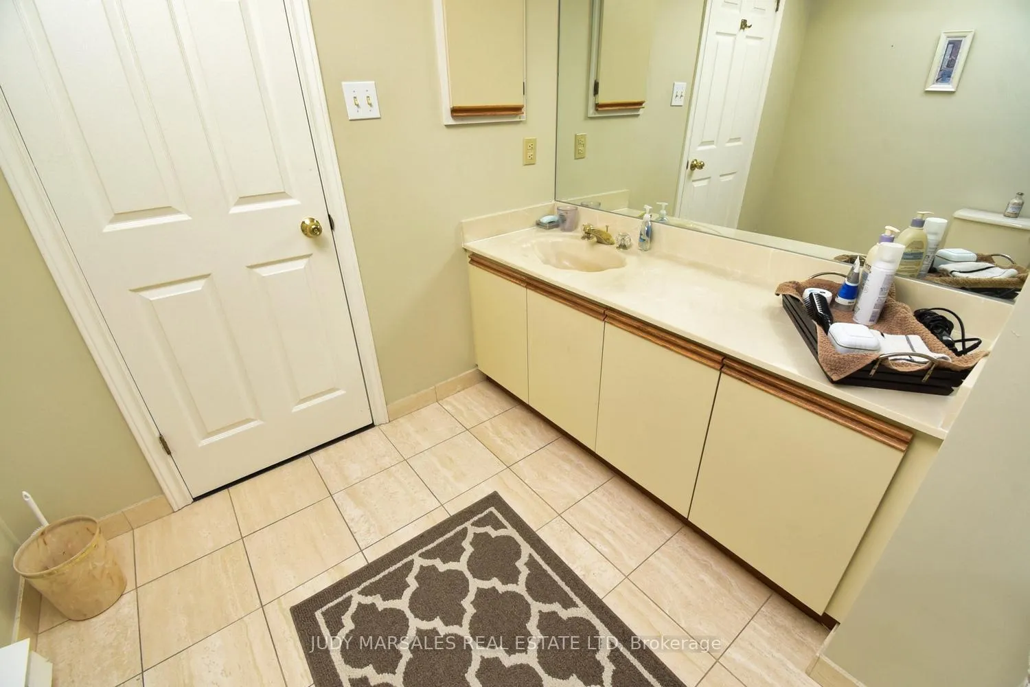 Photo 25 of Unit PH3, 150 Wilson Street W, Hamilton, Ancaster — HOMEH