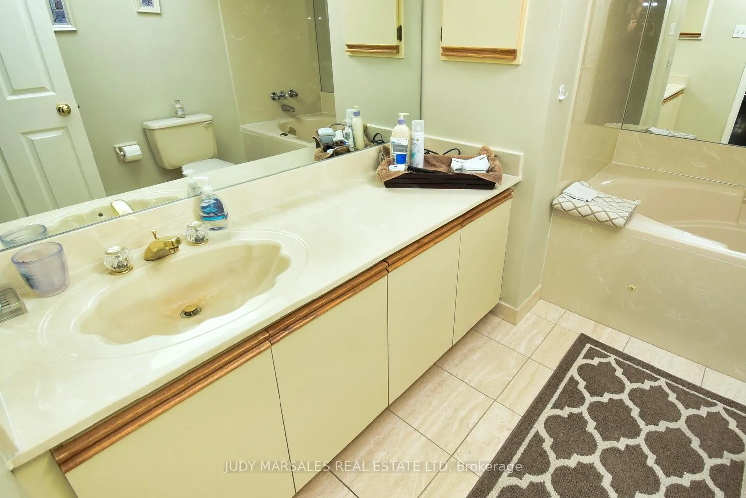 Photo 27 of Unit PH3, 150 Wilson Street W, Hamilton, Ancaster — HOMEH