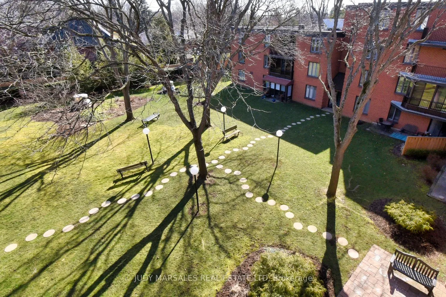 Photo 30 of Unit PH3, 150 Wilson Street W, Hamilton, Ancaster — HOMEH