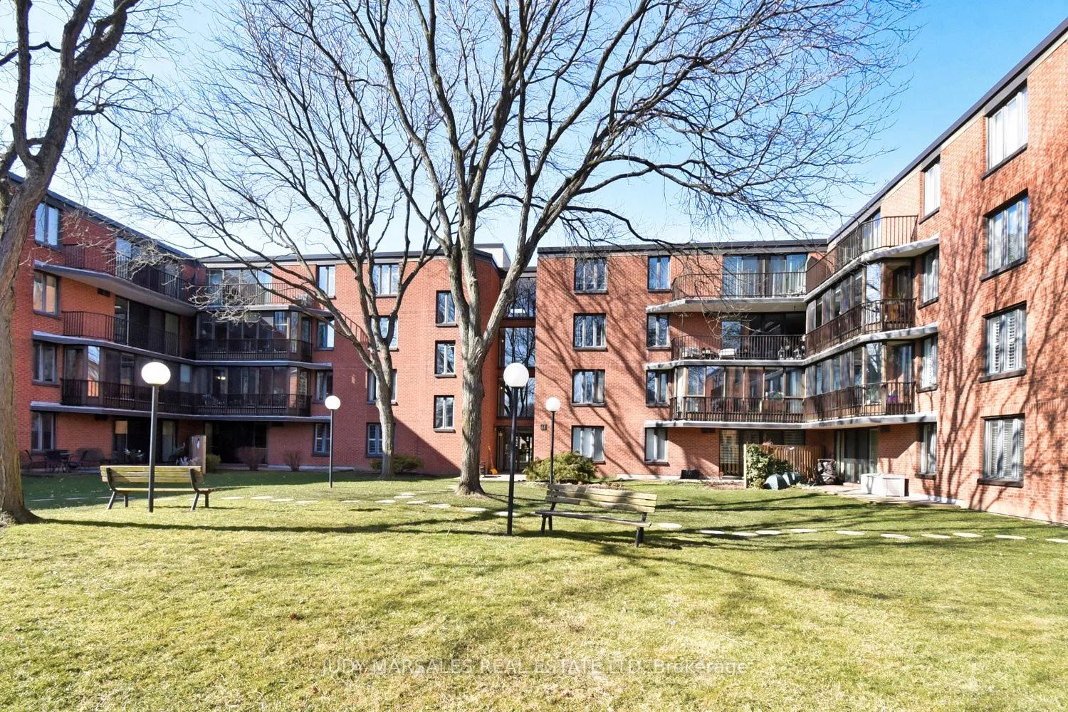 Photo 33 of Unit PH3, 150 Wilson Street W, Hamilton, Ancaster — HOMEH