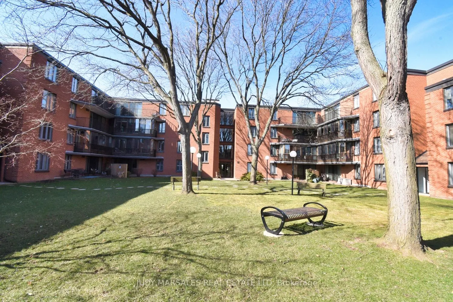Photo 34 of Unit PH3, 150 Wilson Street W, Hamilton, Ancaster — HOMEH