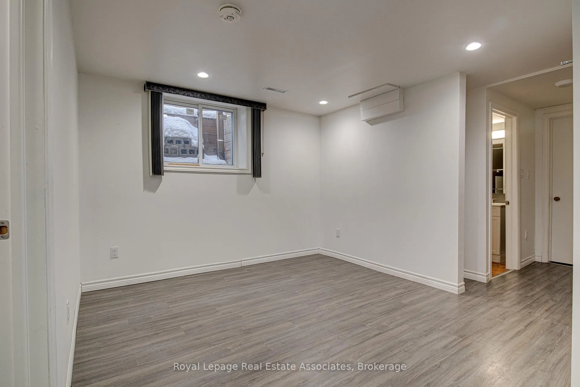 Photo 11 of Unit 2, 45 Bond Street, Kitchener — HOMEH