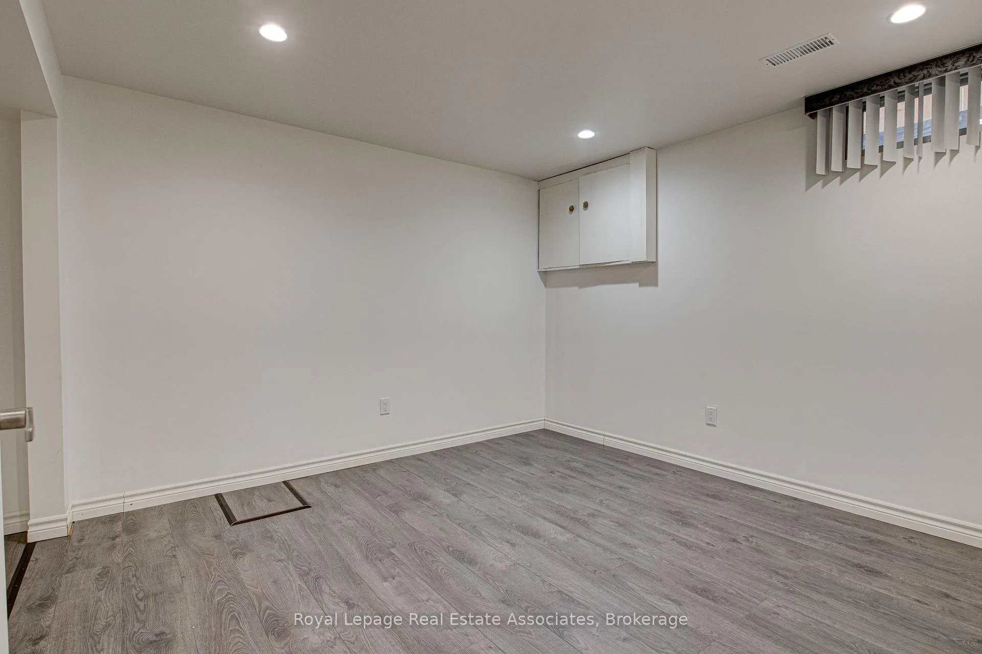 Photo 13 of Unit 2, 45 Bond Street, Kitchener — HOMEH