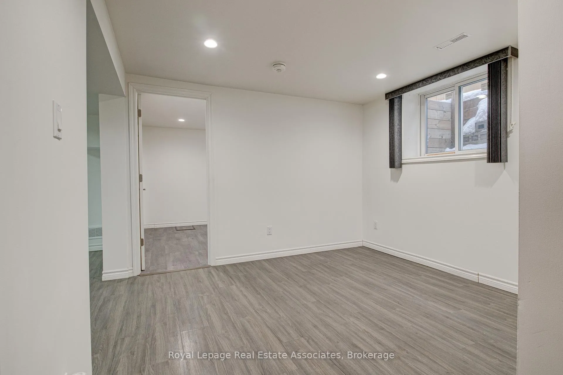 Photo 16 of Unit 2, 45 Bond Street, Kitchener — HOMEH
