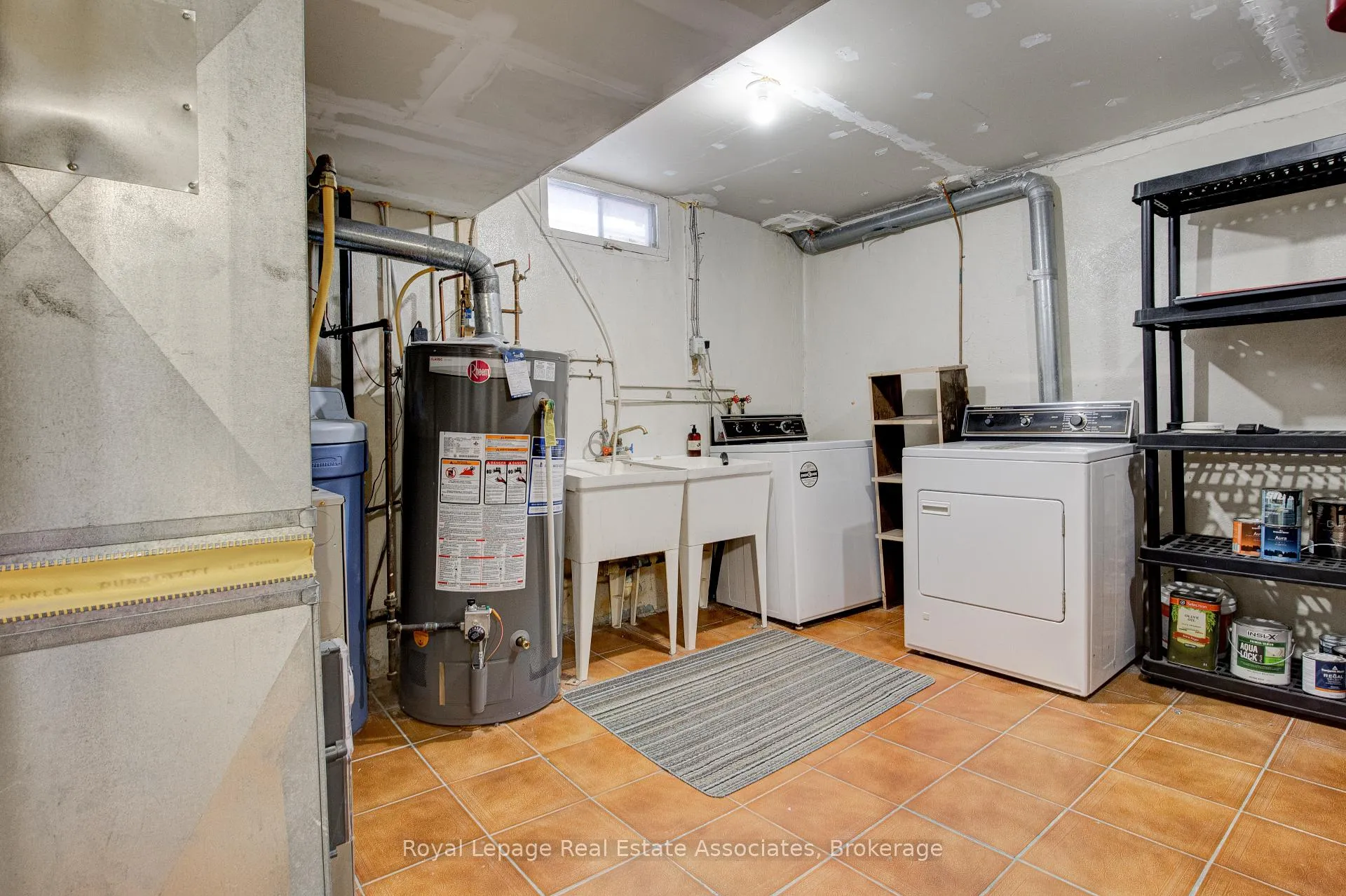 Photo 21 of Unit 2, 45 Bond Street, Kitchener — HOMEH