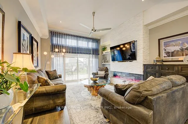 Photo 4 of Unit 1, 271 Grey Silo Road, Waterloo — HOMEH