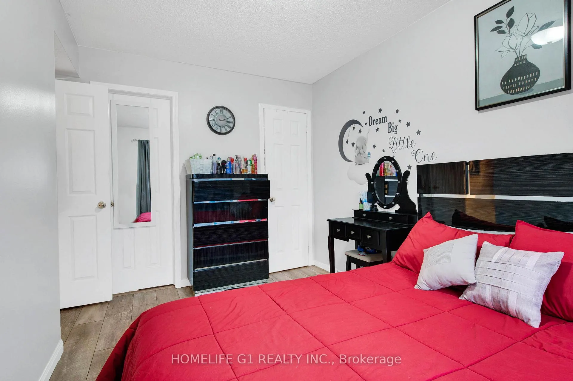 Photo 10 of 239 Ferndale Drive S, Barrie, Ardagh — HOMEH