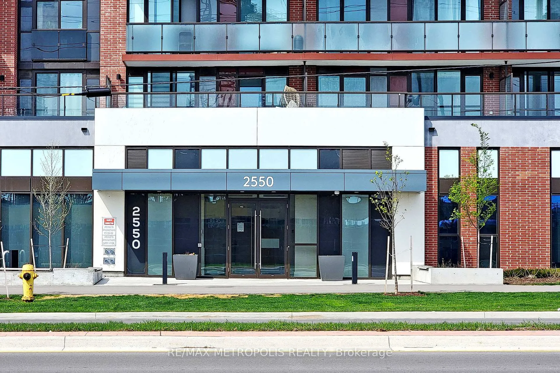 Photo 4 of Unit 2101, 2550 Simcoe Street N, Oshawa, Windfields — HOMEH