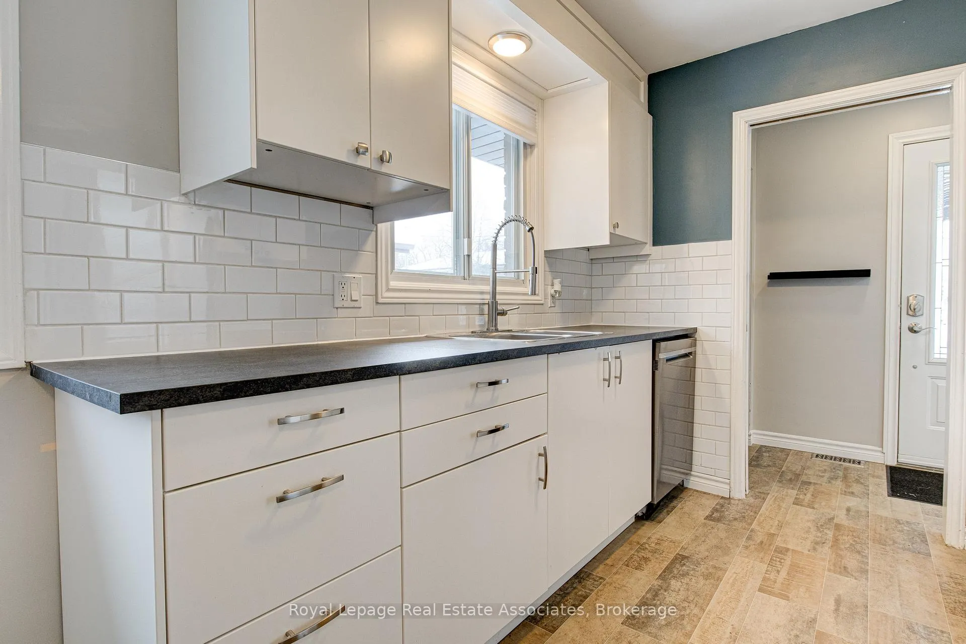 Photo 5 of Unit 1, 45 Bond Street, Kitchener — HOMEH