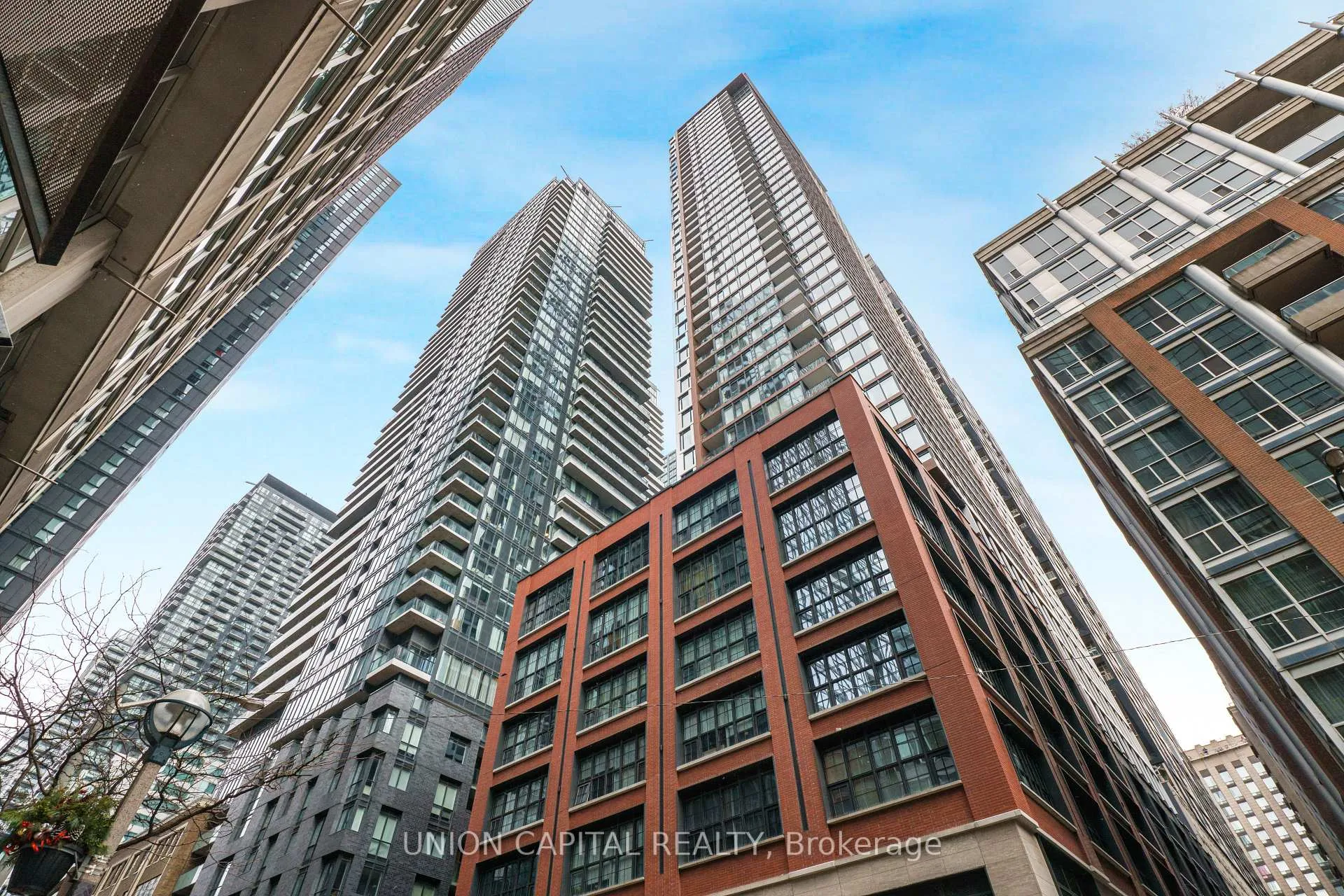 Front of Unit 4606, 55 Mercer Street