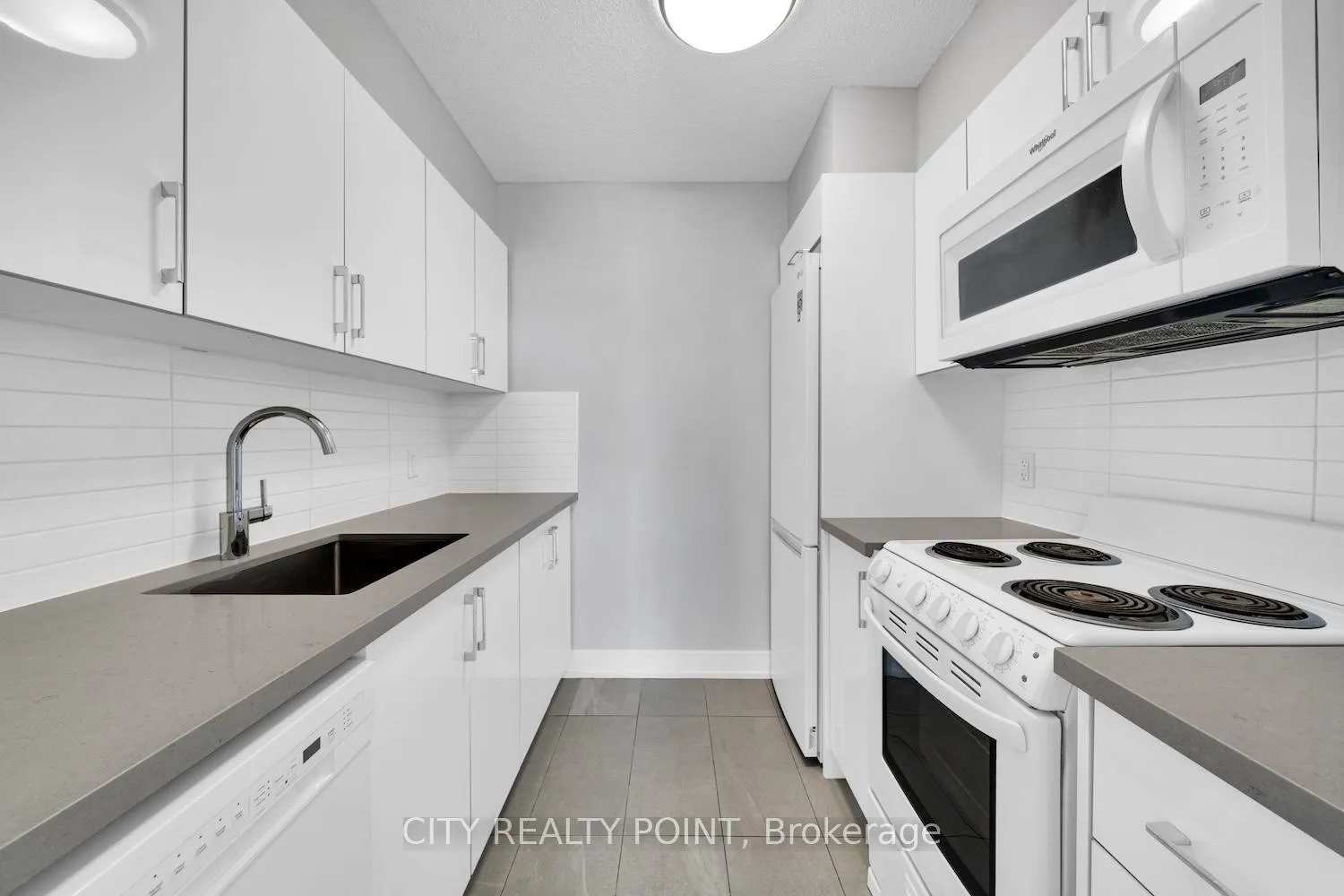 Photo 9 of Unit 1904, 33 Isabella Street, Toronto, Church-Yonge Corridor — HOMEH