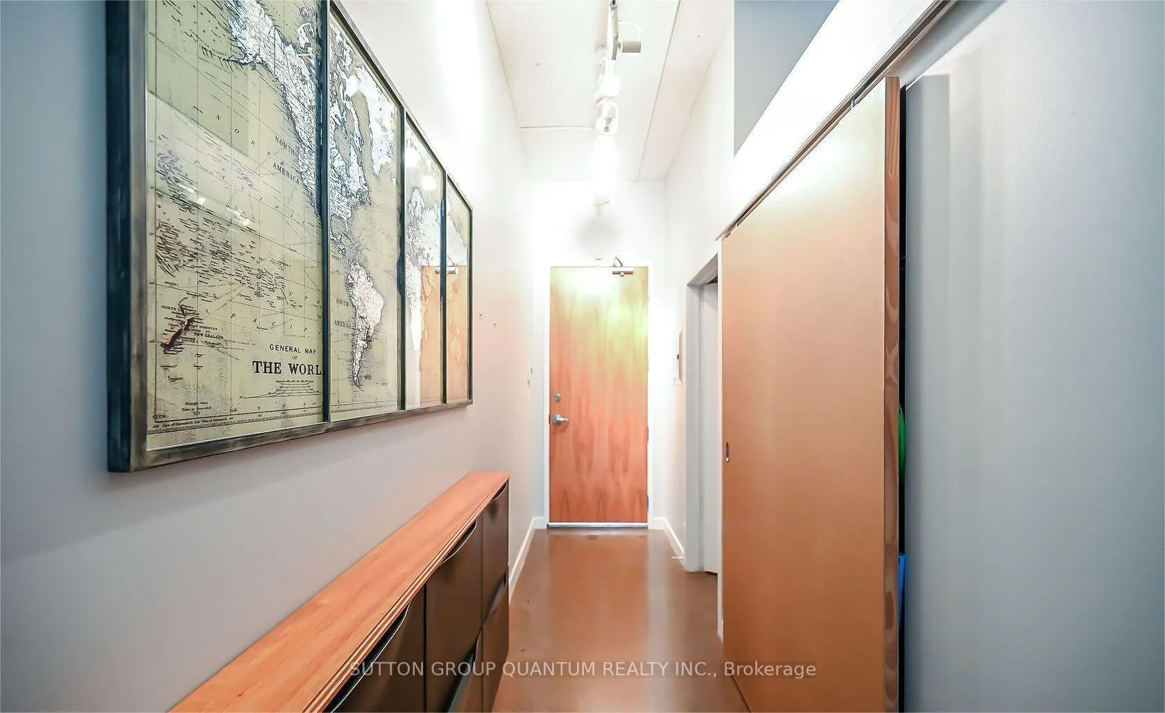 Photo 6 of Unit 307, 66 Bay Street S, Hamilton, Durand — HOMEH
