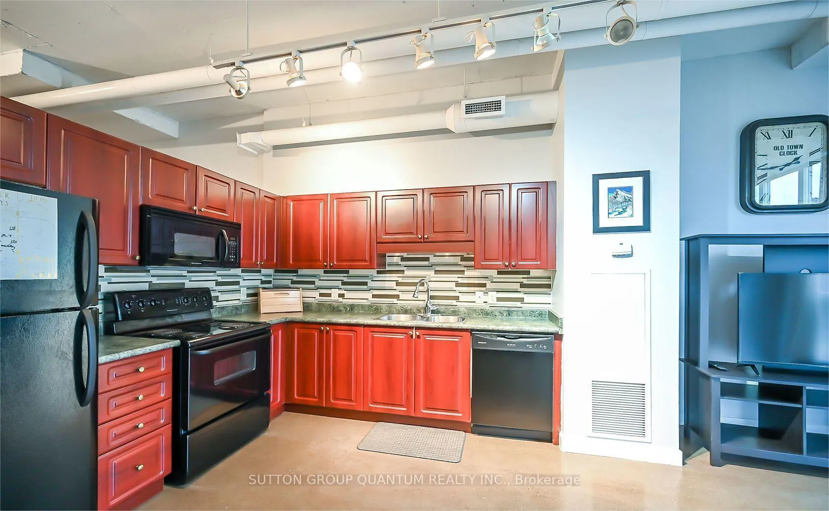 Photo 8 of Unit 307, 66 Bay Street S, Hamilton, Durand — HOMEH