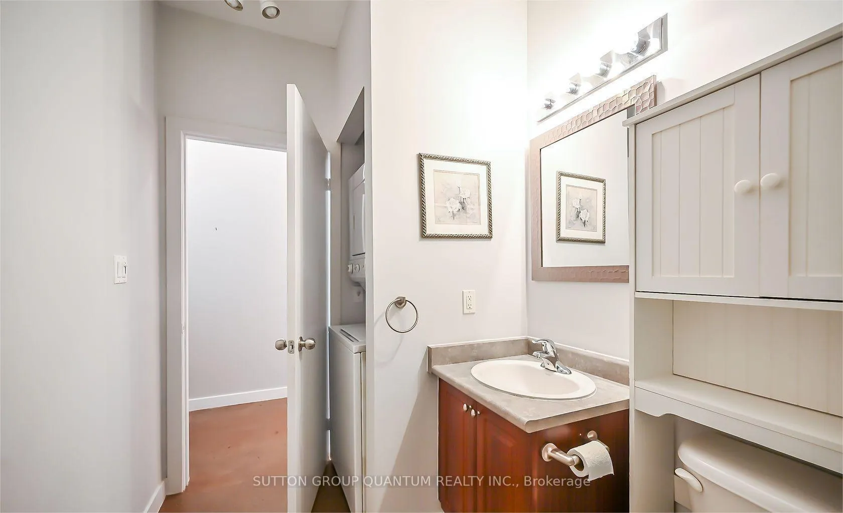 Photo 14 of Unit 307, 66 Bay Street S, Hamilton, Durand — HOMEH