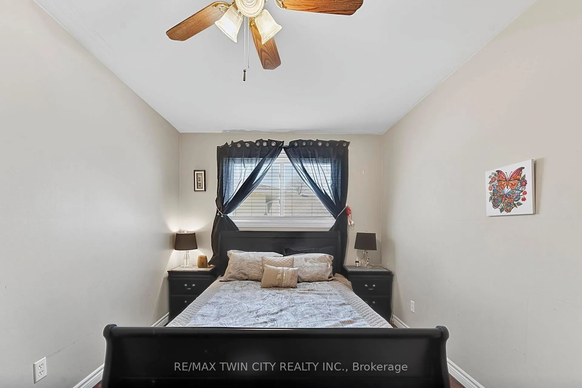 Photo 13 of 228 Holborn Drive, Kitchener — HOMEH