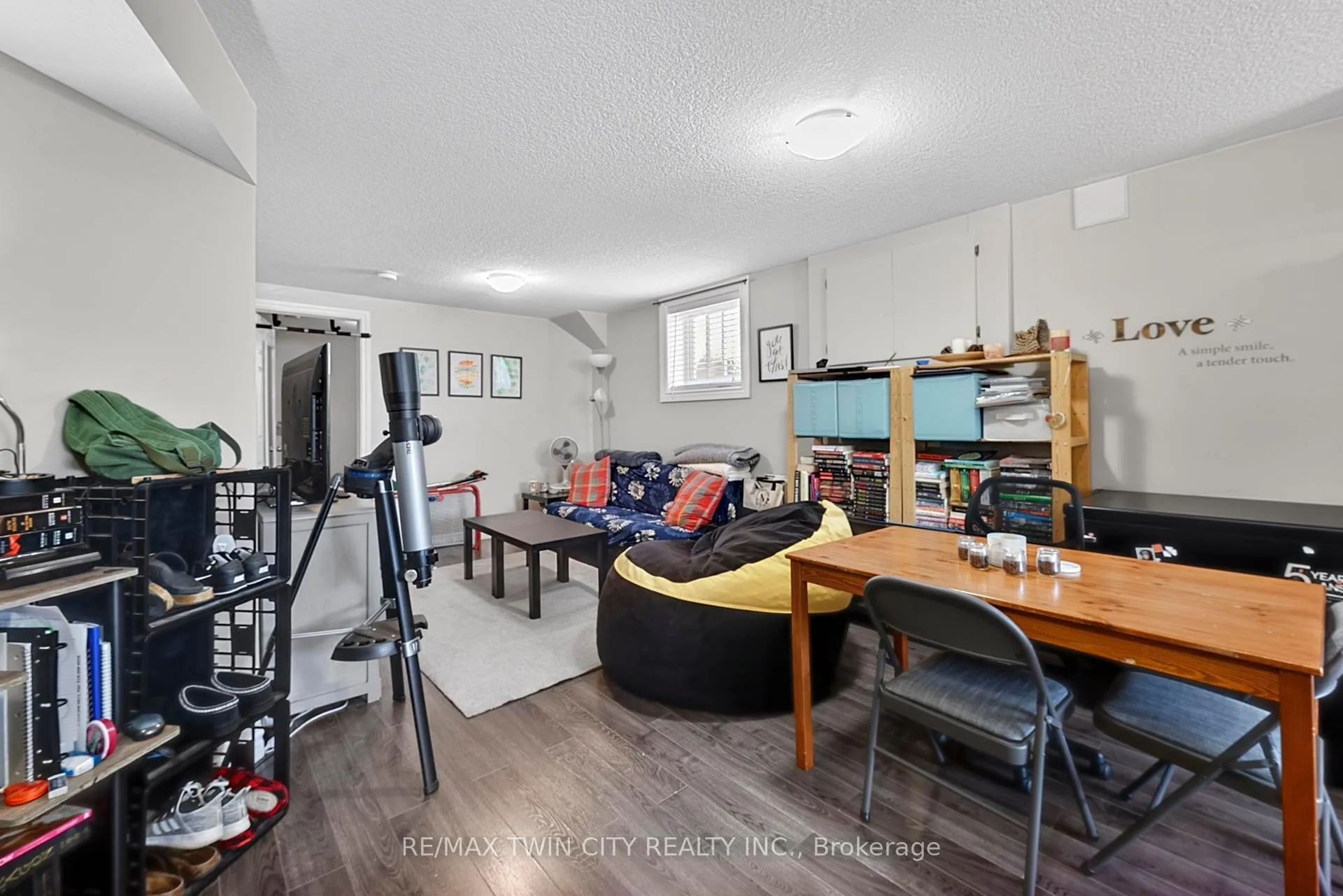 Photo 23 of 228 Holborn Drive, Kitchener — HOMEH