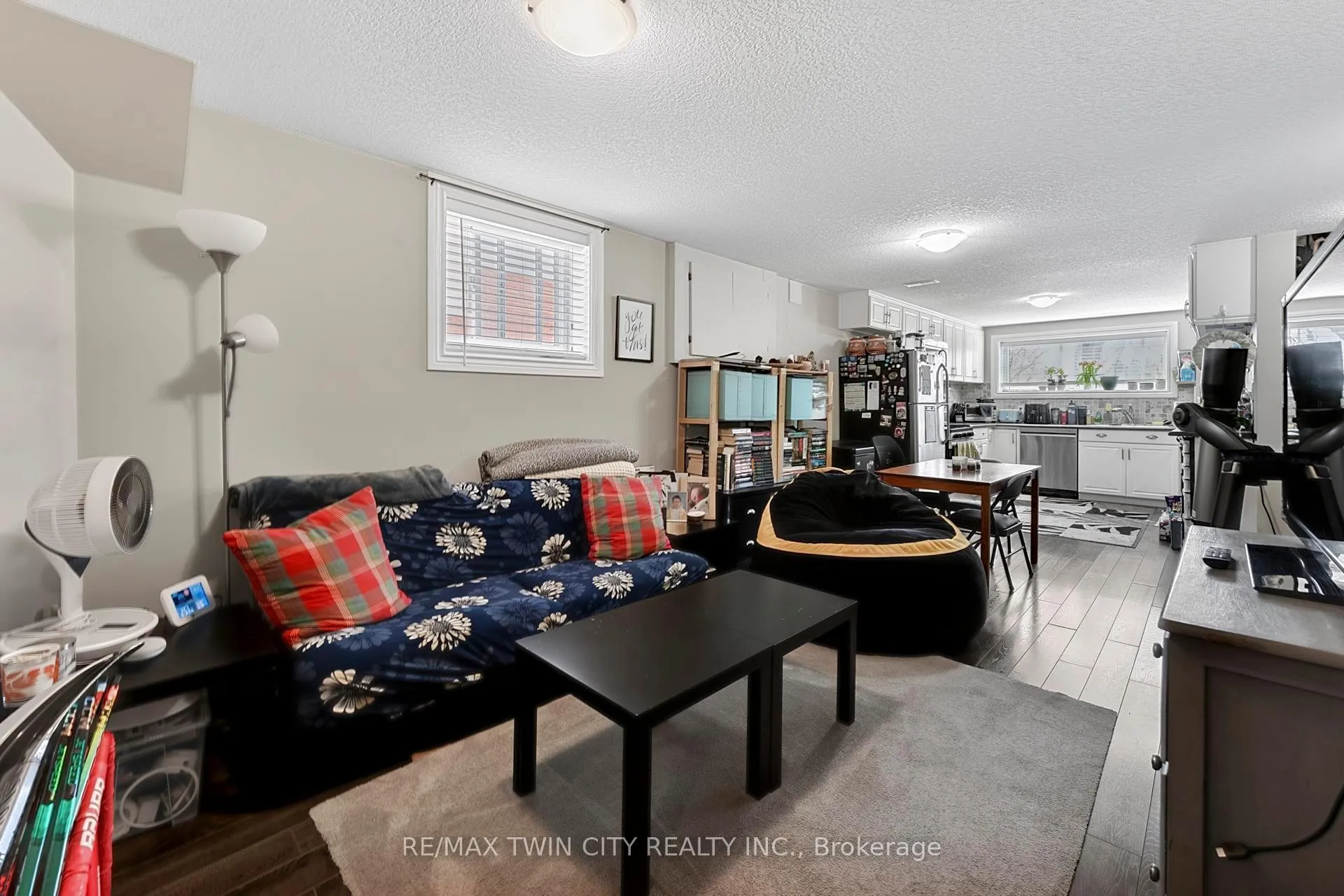 Photo 24 of 228 Holborn Drive, Kitchener — HOMEH