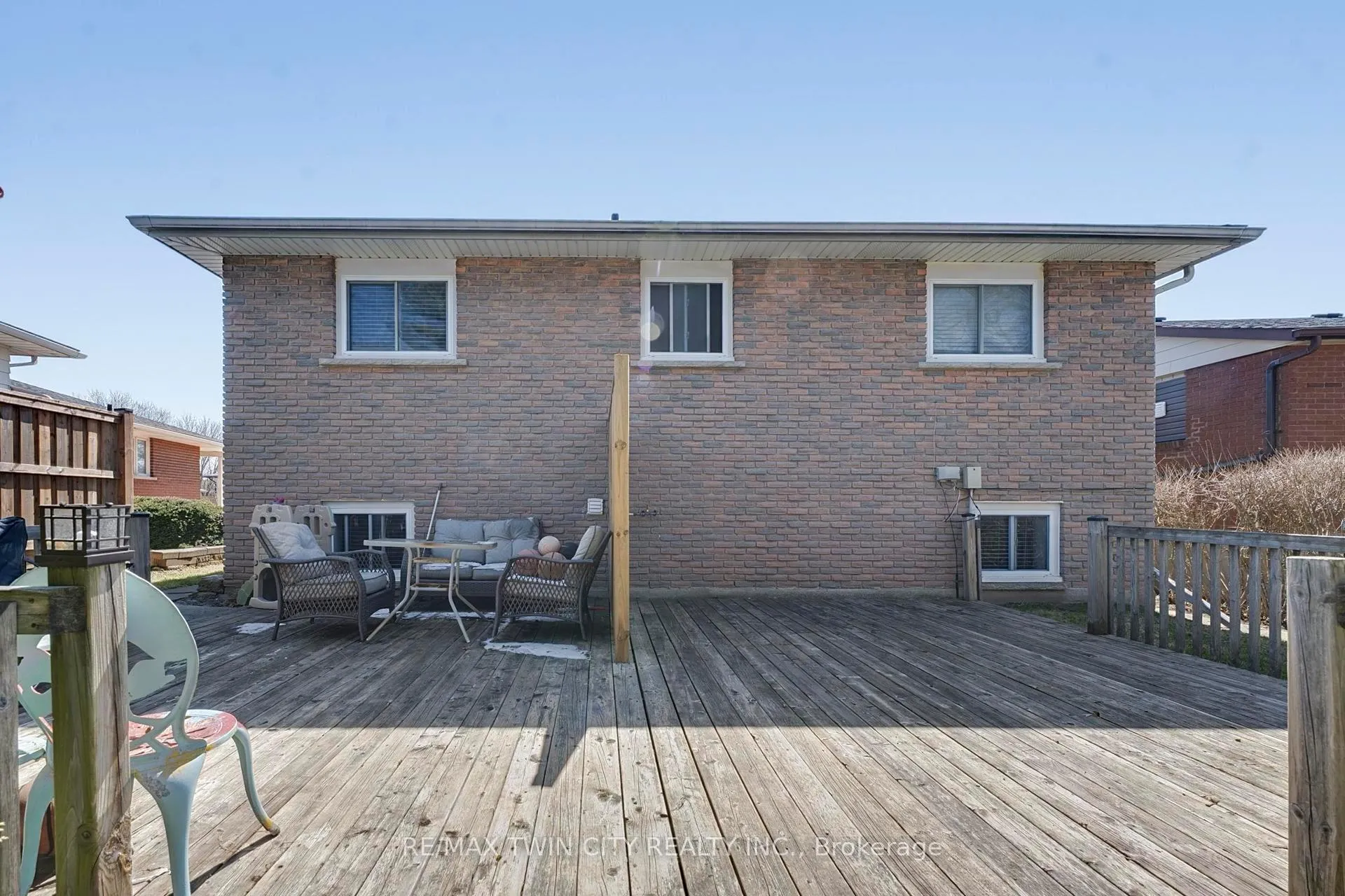 Photo 30 of 228 Holborn Drive, Kitchener — HOMEH
